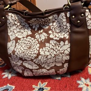 Brand new Donald J Pliner
